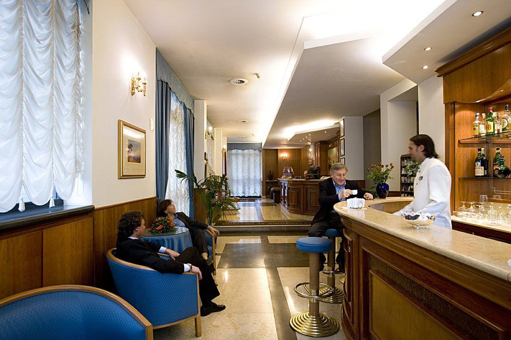 Hotel San Giorgio Napoli Interiør bilde